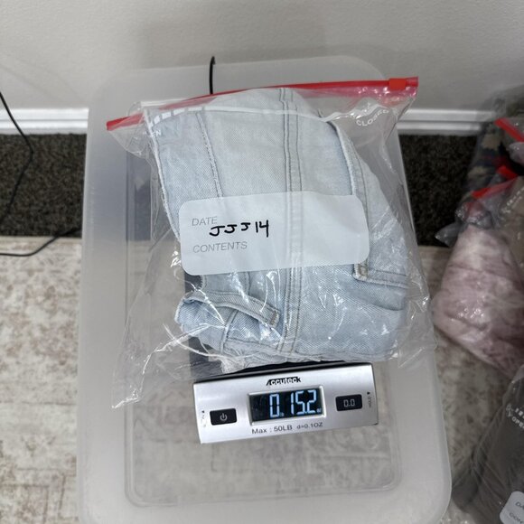 Madewell Shorts Womens 33 The '90s Jean Short Distressed Raw Hem Denim DM7938 - Picture 12 of 12